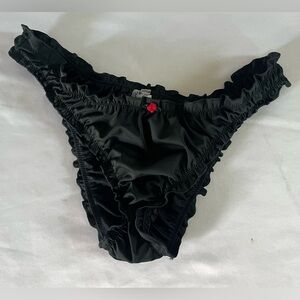 Victorias Secret Pink Nwt  Black  Swim Bikini Bottom Medium plus a free gift